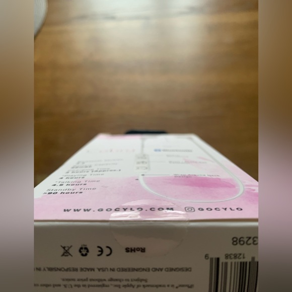 Wireless Bluetooth Earbud Headphones - Picture 4 of 5